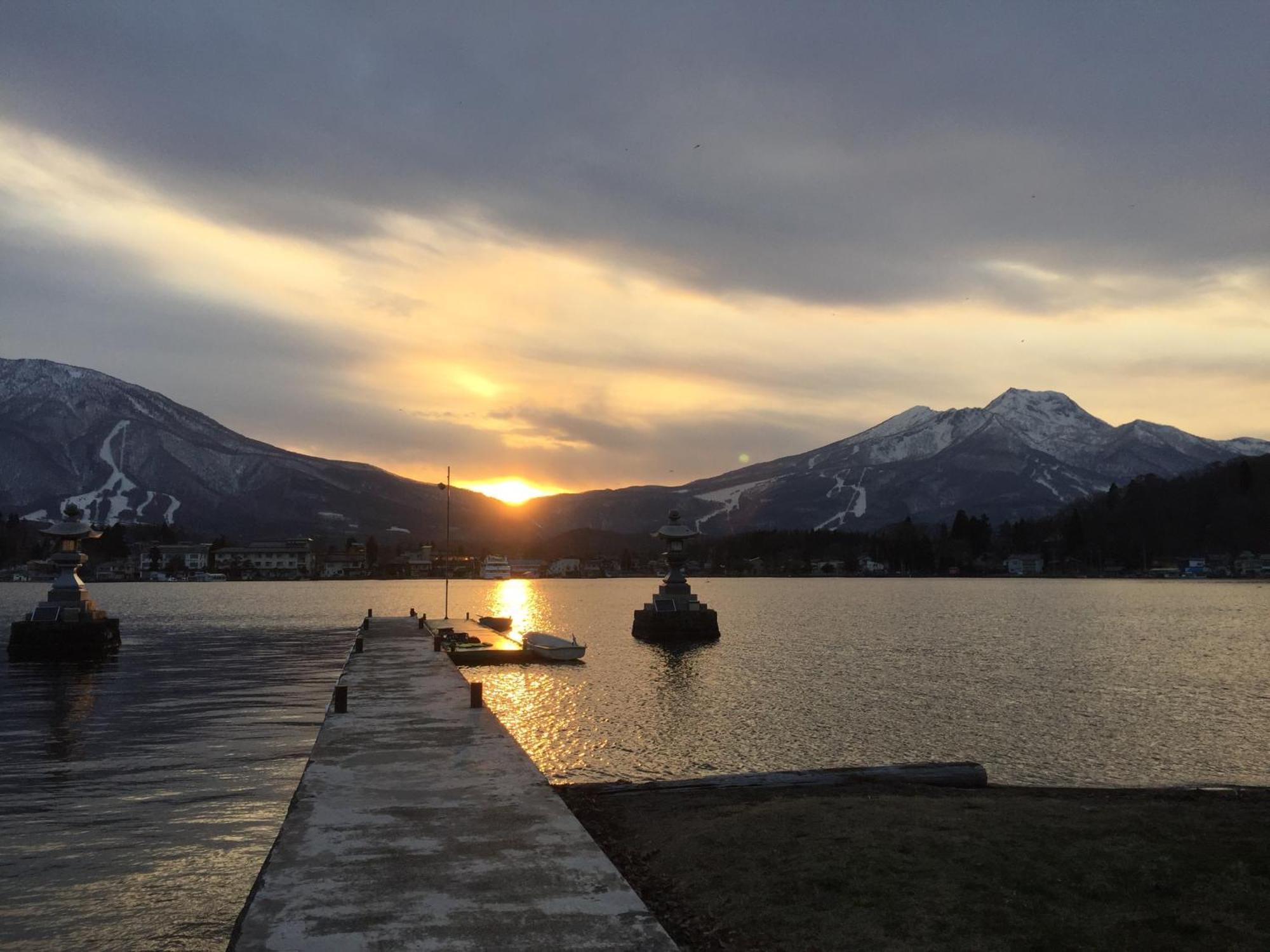 Shinano  Nojiri Lake Resort מראה חיצוני תמונה